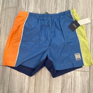 Men’s Nautica swim trunks size XL with elastic drawstring waist and liner.